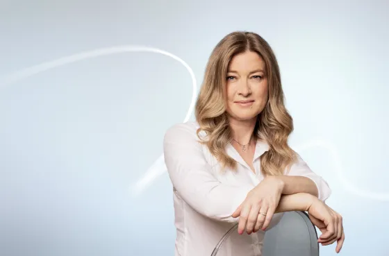 MUDr. Edita Hrušková Št'astná über Innovationen in der Hautverjüngung und die Vorteile des Multifunktionslasers